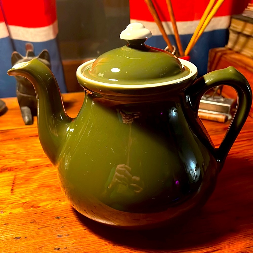 1928 Hall - Pour Right tri-collator  Green Tea pot